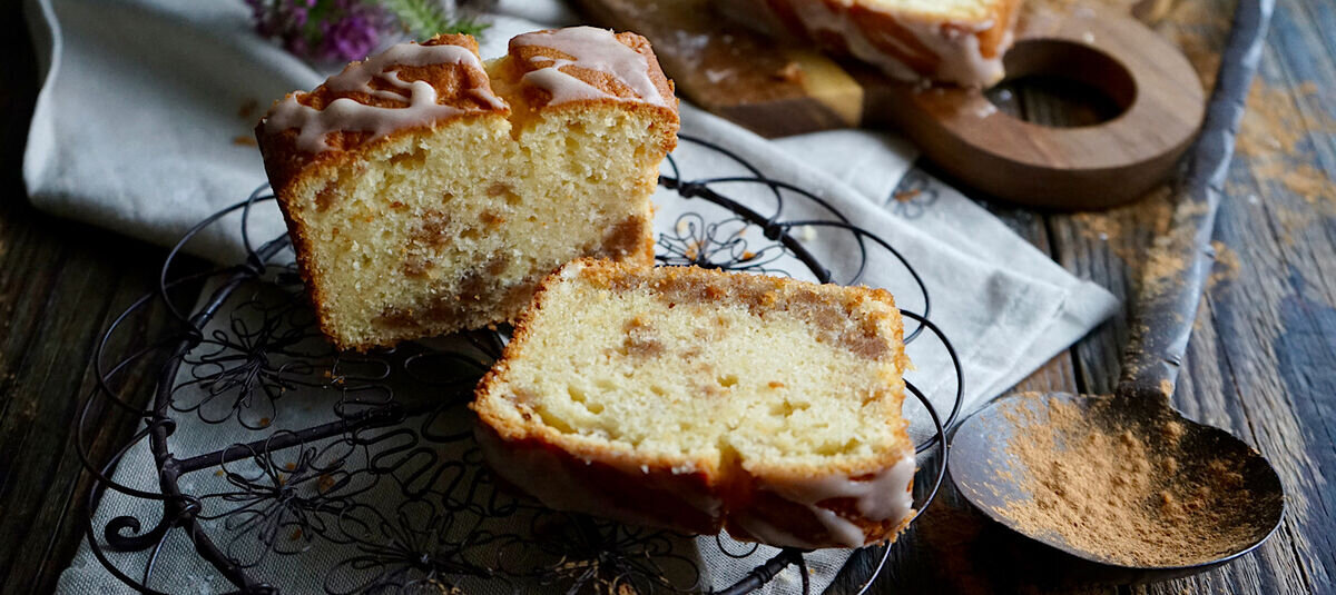 Joghurt-Kastenkuchen mit Zimtswirl