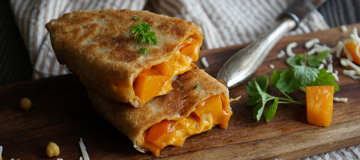 Knusprige Kürbistaschen mit Gouda